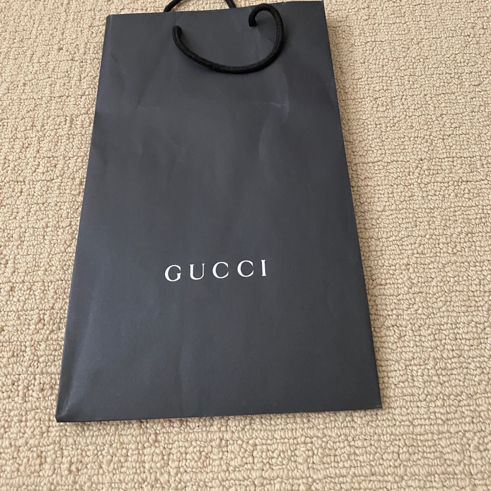 Gucci gift bag authentic100%